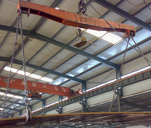 鋼板鉗受力均勻是安全起重的前提